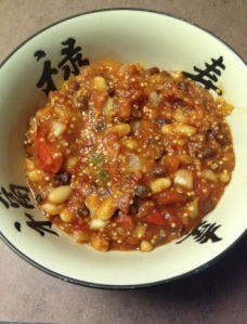 quinoa and roasted pepper chili